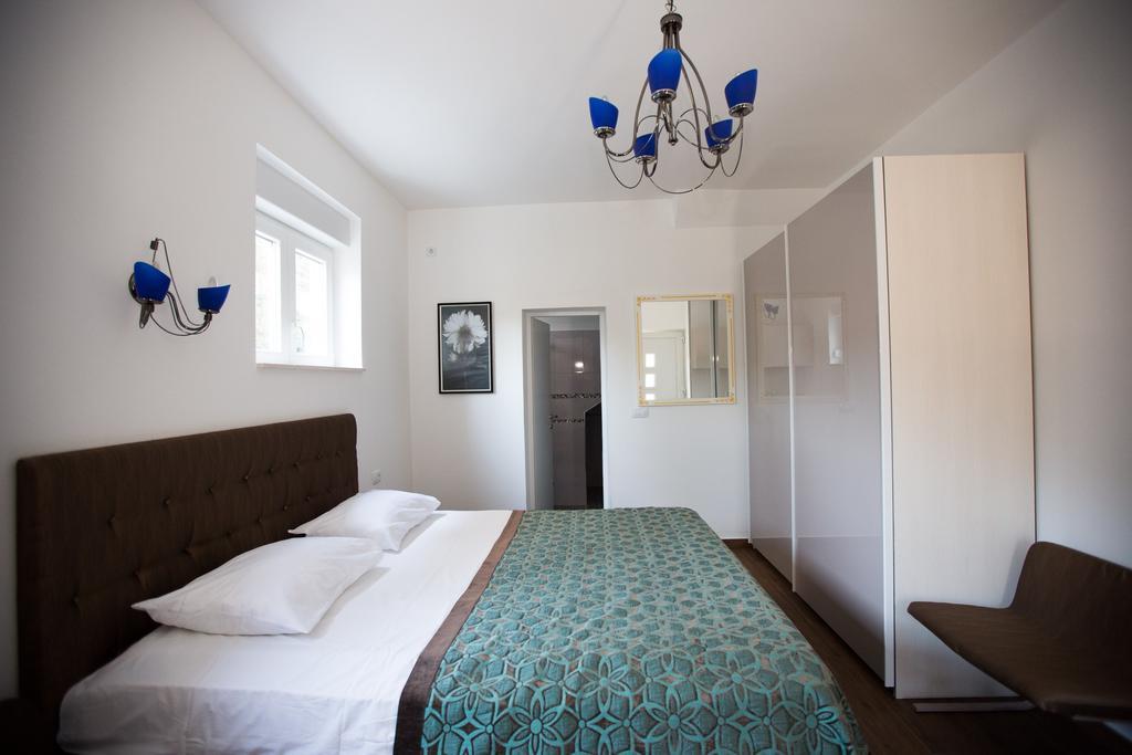Aida Apartments And Rooms For Couples And Families Free Parking Ντουμπρόβνικ Δωμάτιο φωτογραφία