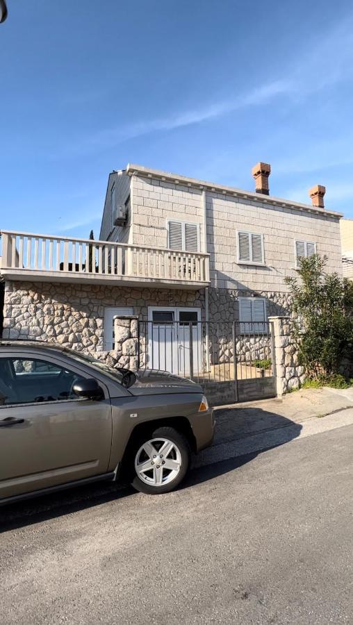 Aida Apartments And Rooms For Couples And Families Free Parking Ντουμπρόβνικ Εξωτερικό φωτογραφία