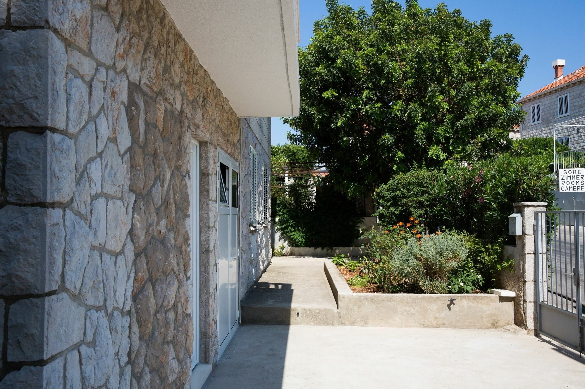 Aida Apartments And Rooms For Couples And Families Free Parking Ντουμπρόβνικ Εξωτερικό φωτογραφία